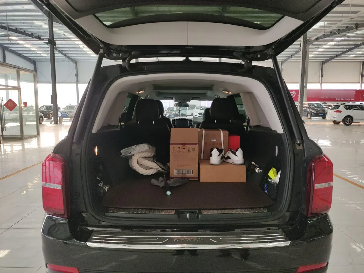 2021 BeiJing BJ90 4.0T 422HP V8 9AT,autocango,china used car exporter,china ev exporter,chinese used car exporter,chinese used ev exporter