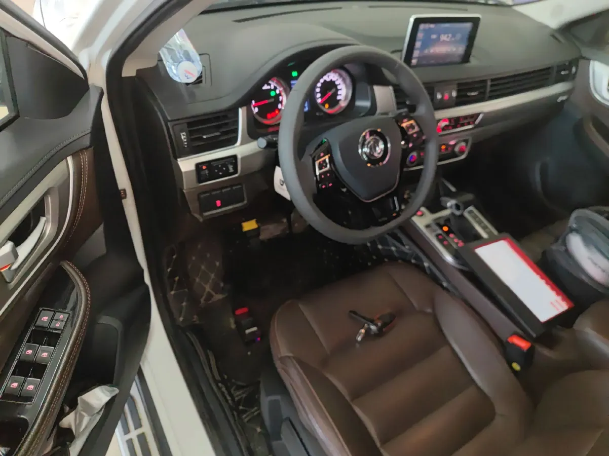 2017 DongFeng Forthing Joyear X5 1.5T 150HP L4 CVT,autocango,china used car exporter,china ev exporter,chinese used car exporter,chinese used ev exporter