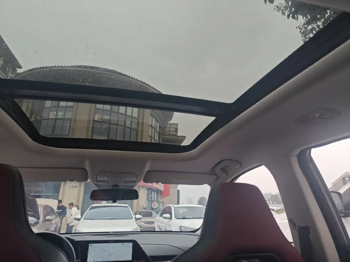 2021 ChangAn Oshan X5 1.5T 180HP L4 7DCT,autocango,china used car exporter,china ev exporter,chinese used car exporter,chinese used ev exporter