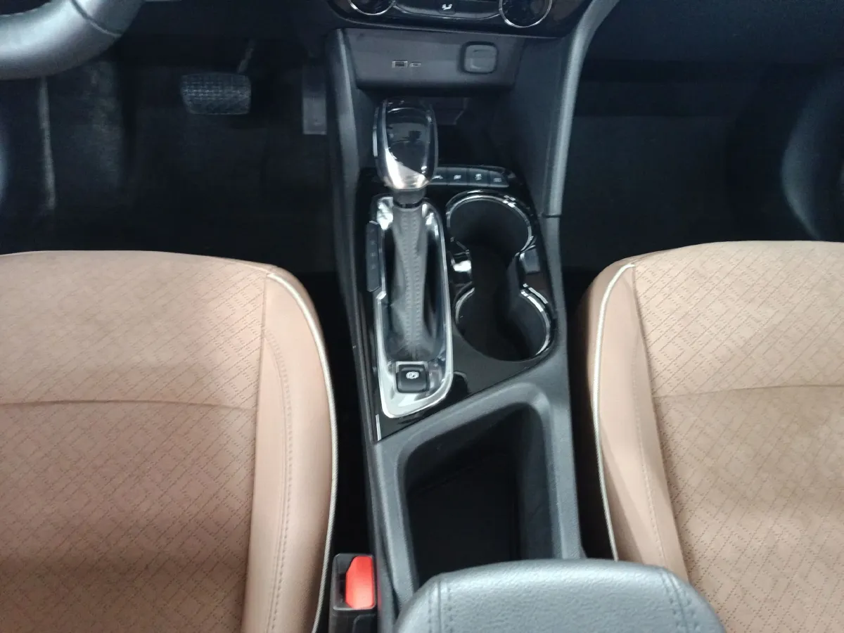 2023 Buick Encore Plus 1.5T 184HP L4 CVT,autocango,china used car exporter,china ev exporter,chinese used car exporter,chinese used ev exporter