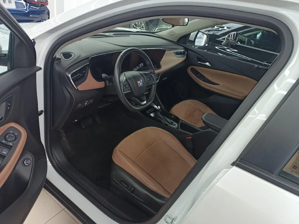 2023 Buick Encore Plus 1.5T 184HP L4 CVT,autocango,china used car exporter,china ev exporter,chinese used car exporter,chinese used ev exporter