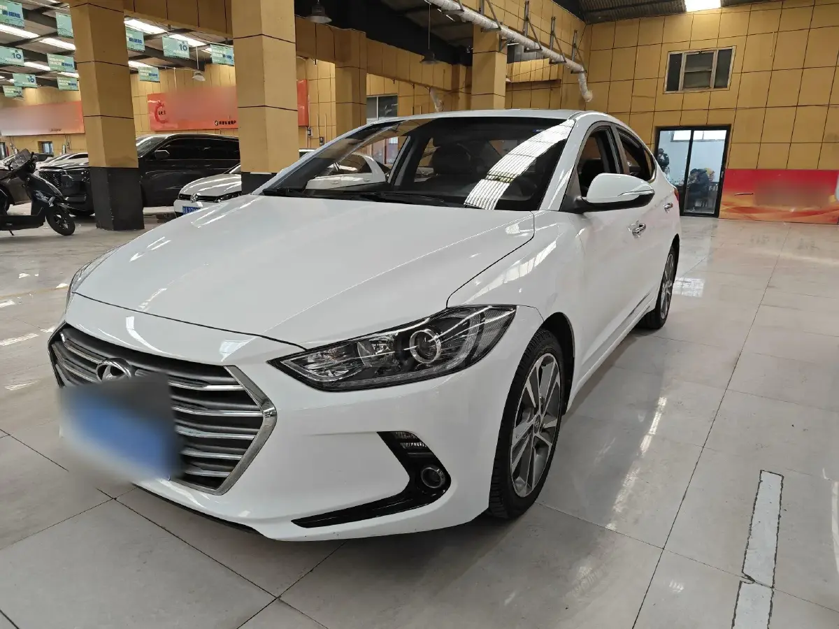 2016 Hyundai Elantra 1.6L 130HP L4 6AT