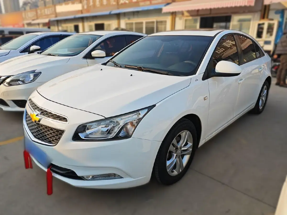 2015 Chevrolet Cruze 1.5L 113HP L4 5MT