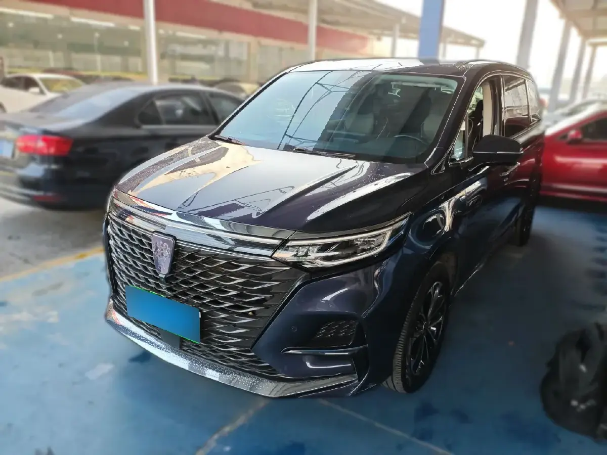 2022 Roewe iMAX8 2.0T 234HP L4 8AT