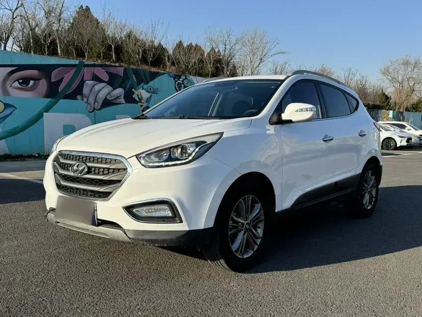 2015 Hyundai ix35 2.0L 160HP L4 6AT