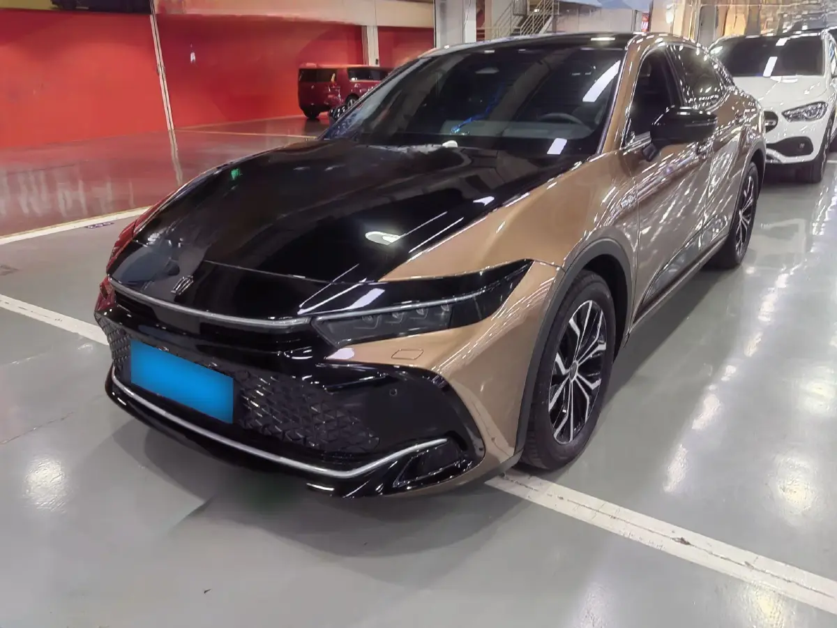 2023 Toyota CrownSportCross 2.5L 185HP L4 E-CVT Hybrid