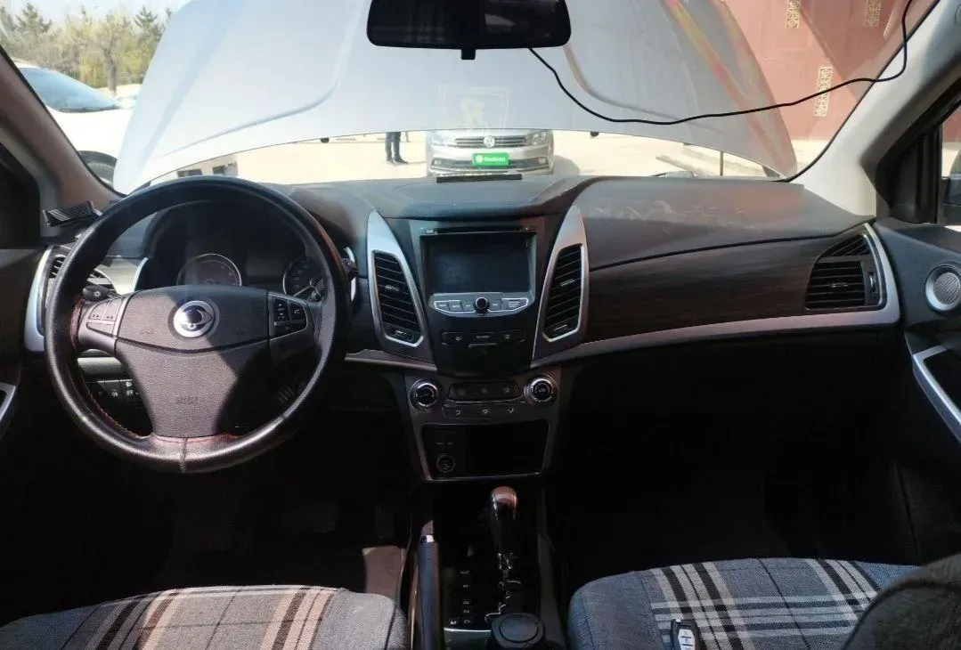 2015 SsangYong Korando 2.0L 149HP L4 6AT,autocango,china used car exporter,china ev exporter,chinese used car exporter,chinese used ev exporter