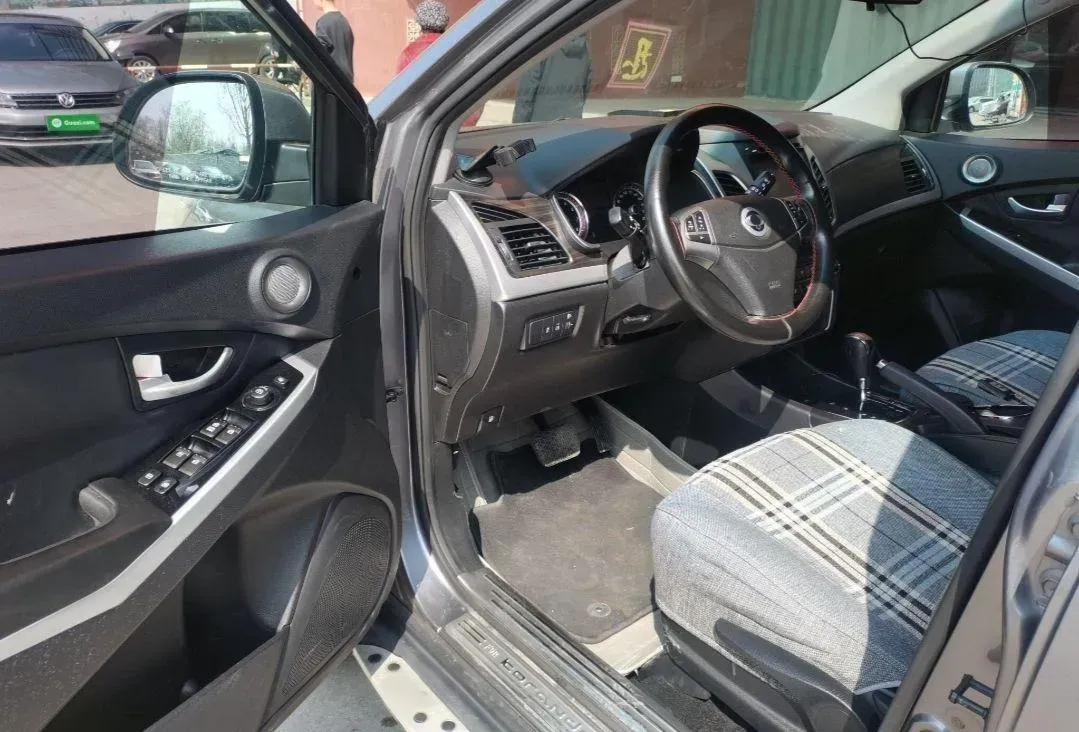 2015 SsangYong Korando 2.0L 149HP L4 6AT,autocango,china used car exporter,china ev exporter,chinese used car exporter,chinese used ev exporter