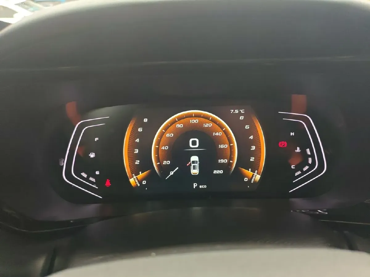 2022 ChangAn Oshan X5 1.5T 180HP L4 7DCT,autocango,china used car exporter,china ev exporter,chinese used car exporter,chinese used ev exporter