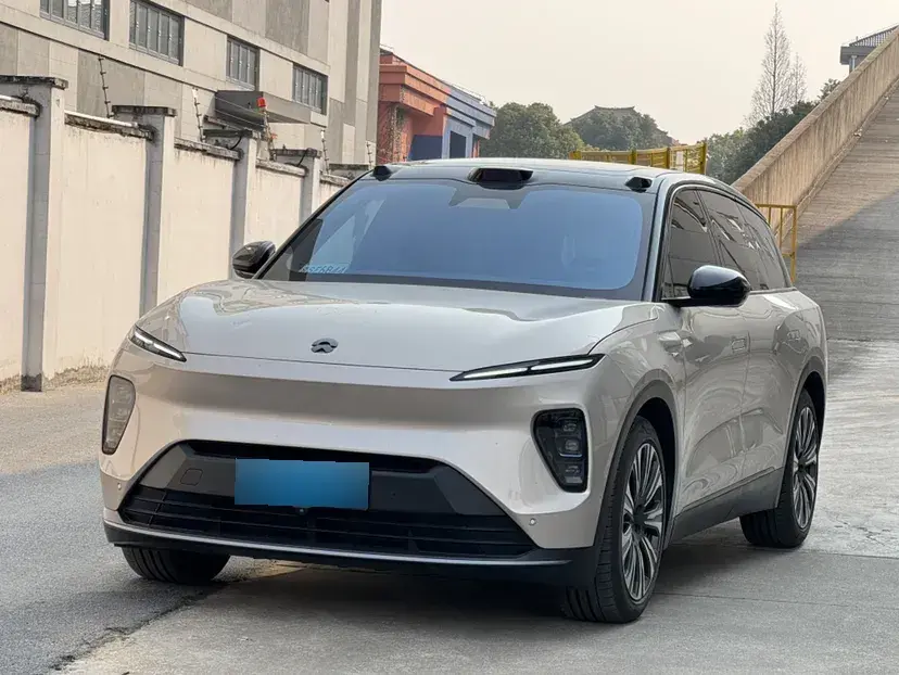 2023 NIO ES8 BEV 75KWH