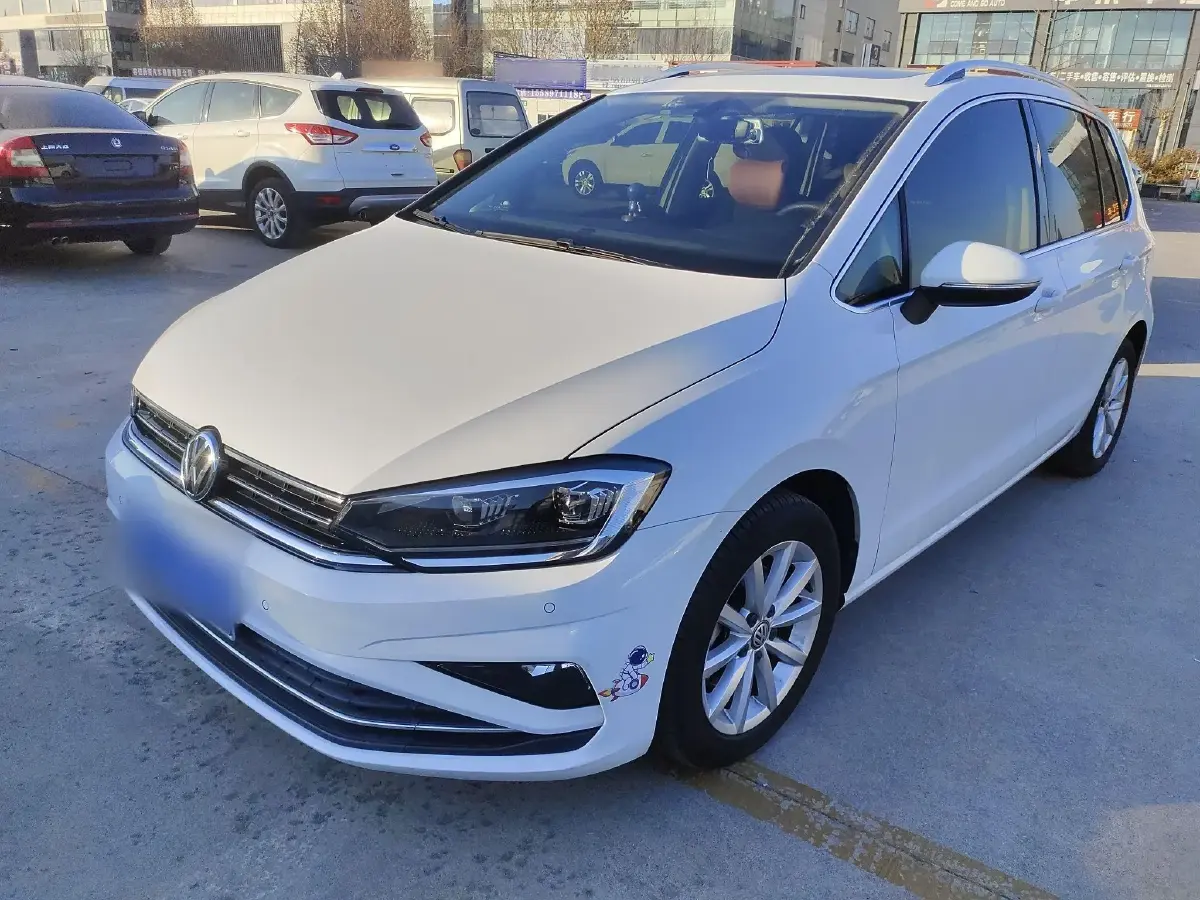 2019 Volkswagen Golf Sportsvan 1.4T 150HP L4 7DCT