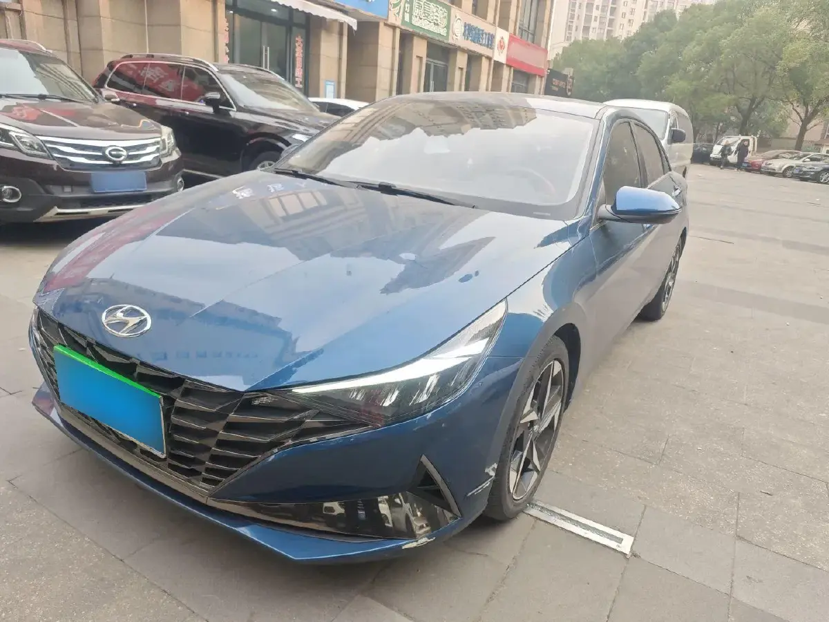 2021 Hyundai Elantra 1.5L 115HP L4 CVT