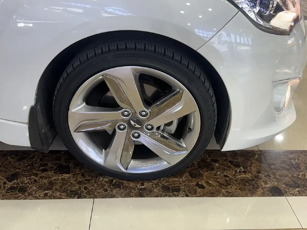 2012 Hyundai Veloster 1.6T 204HP L4 6AT,autocango,china used car exporter,china ev exporter,chinese used car exporter,chinese used ev exporter