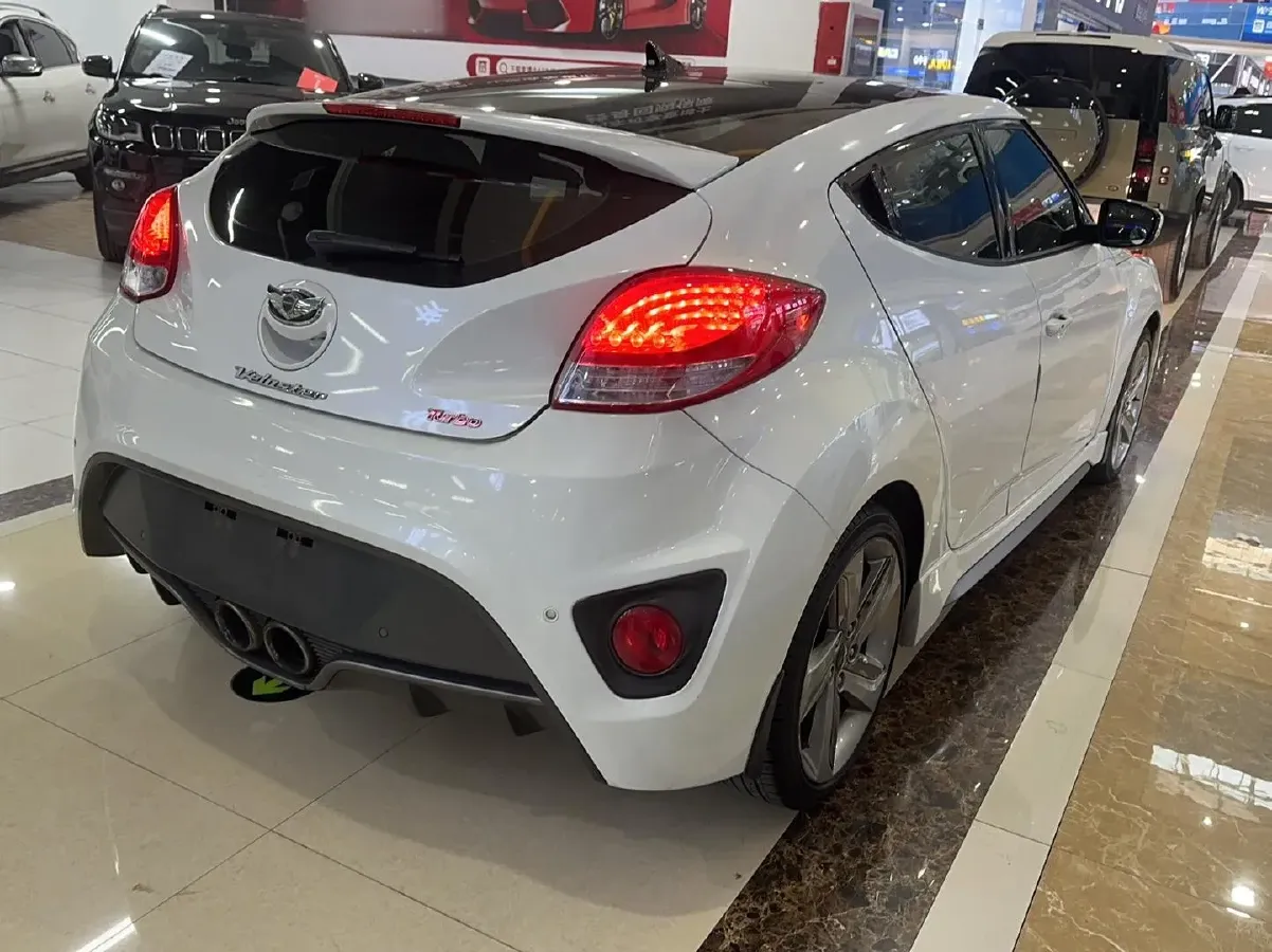 2012 Hyundai Veloster 1.6T 204HP L4 6AT,autocango,china used car exporter,china ev exporter,chinese used car exporter,chinese used ev exporter
