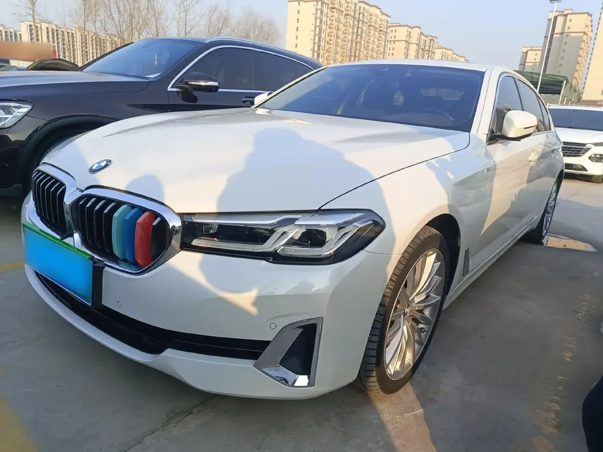 2021 BMW 5 Series 2.0T 252HP L4 8AT