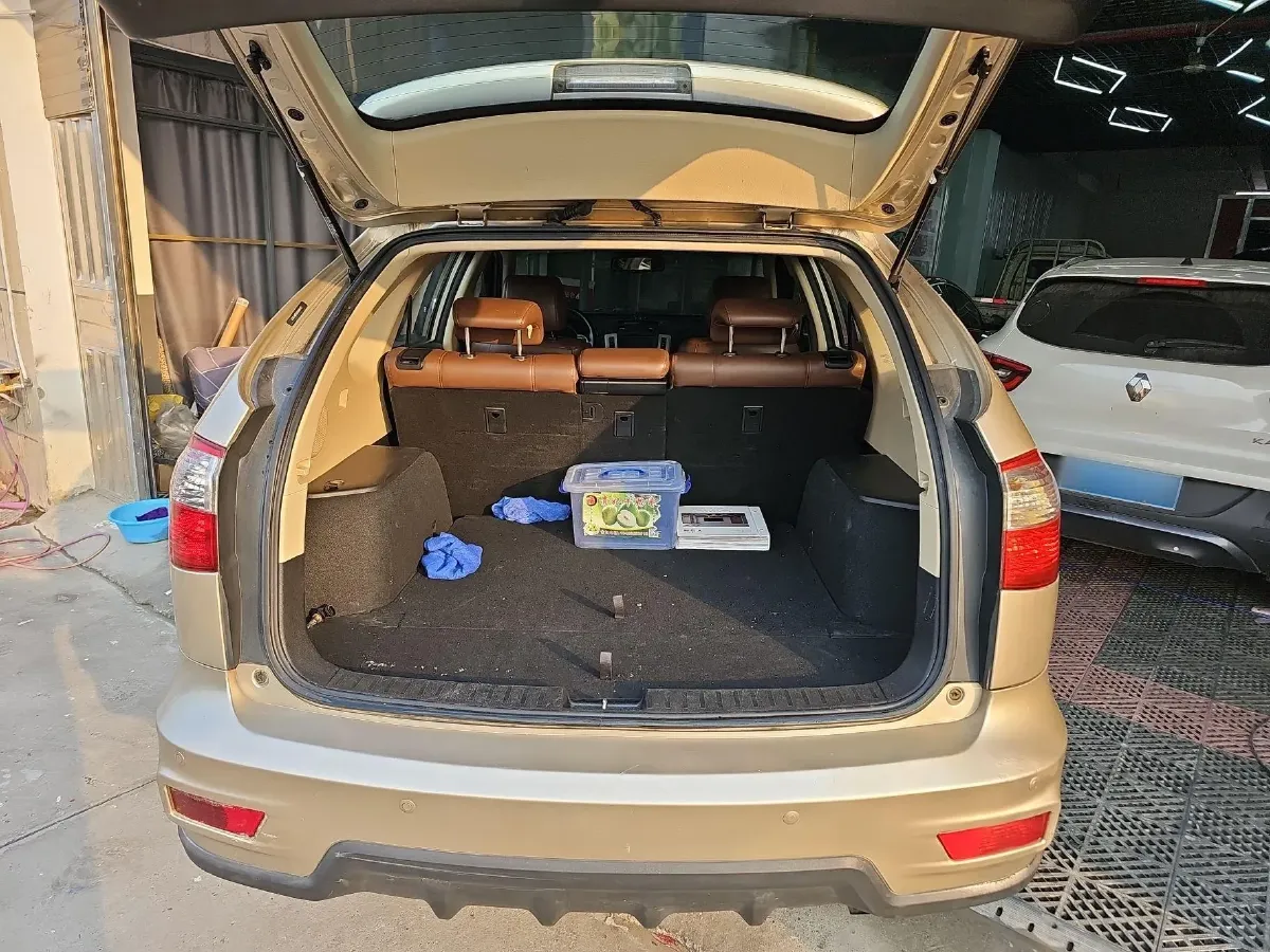 2014 BYD S6 1.5T 154HP L4 6MT,autocango,china used car exporter,china ev exporter,chinese used car exporter,chinese used ev exporter