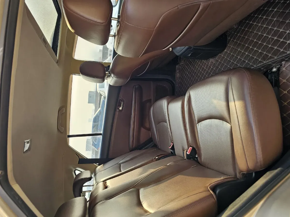 2014 BYD S6 1.5T 154HP L4 6MT,autocango,china used car exporter,china ev exporter,chinese used car exporter,chinese used ev exporter