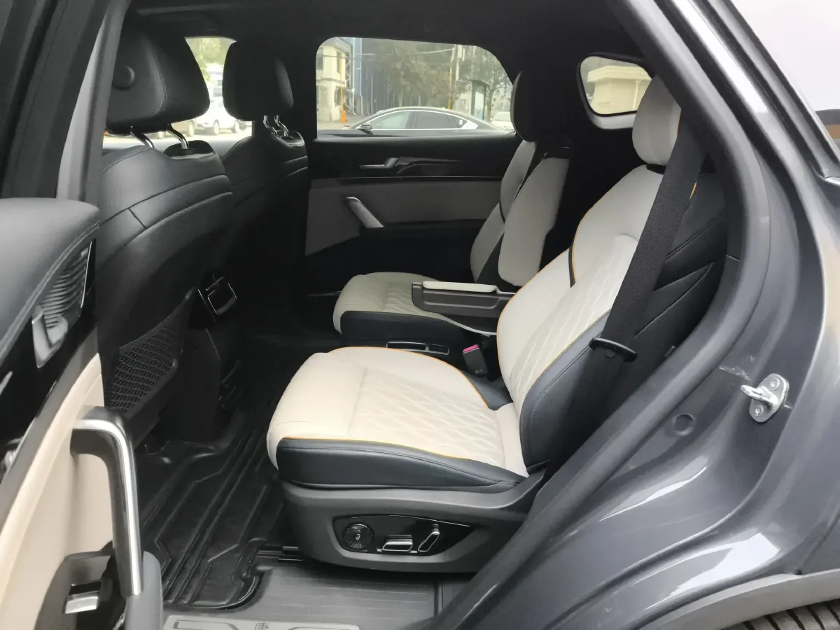 2022 BYD Tang 1.5T 139HP L4 E-CVT PHEV 45.8KWH,autocango,china used car exporter,china ev exporter,chinese used car exporter,chinese used ev exporter