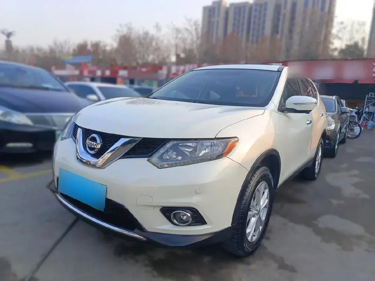 2014 Nissan X-Trail 2.0L 150HP L4 CVT
