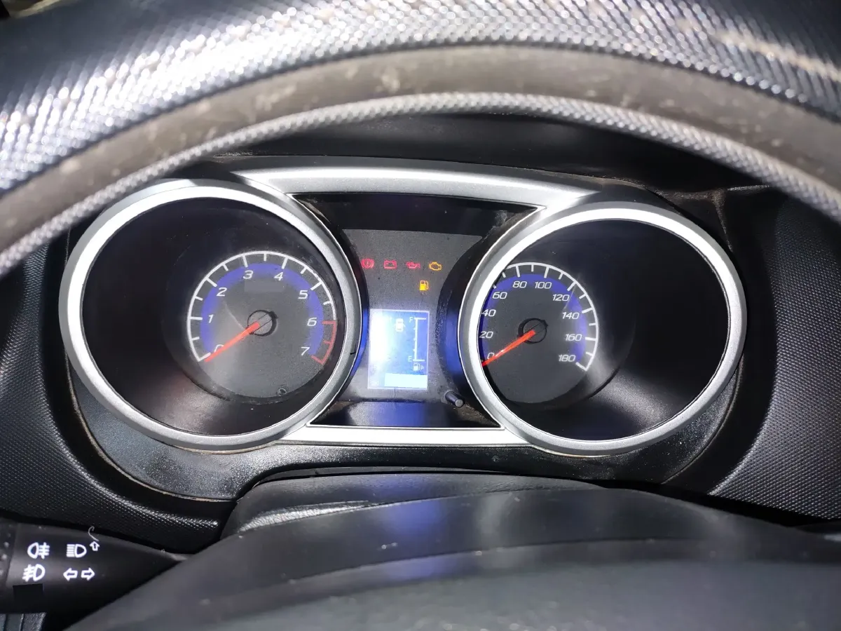 2014 ChangAn Kaicene Honor S 1.5L 106HP L4 5MT,autocango,china used car exporter,china ev exporter,chinese used car exporter,chinese used ev exporter