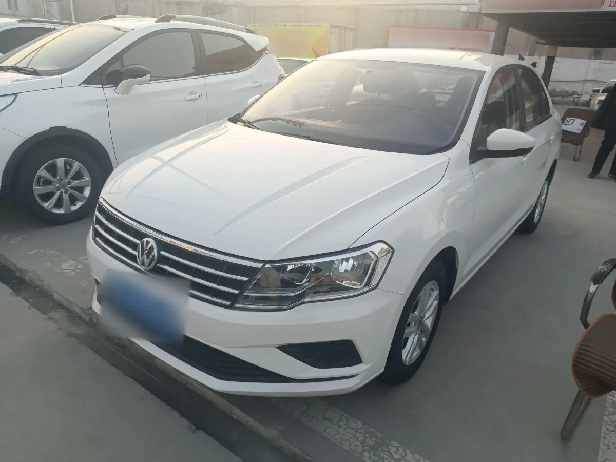 2017 Volkswagen Jetta 1.5L 110HP L4 6AT