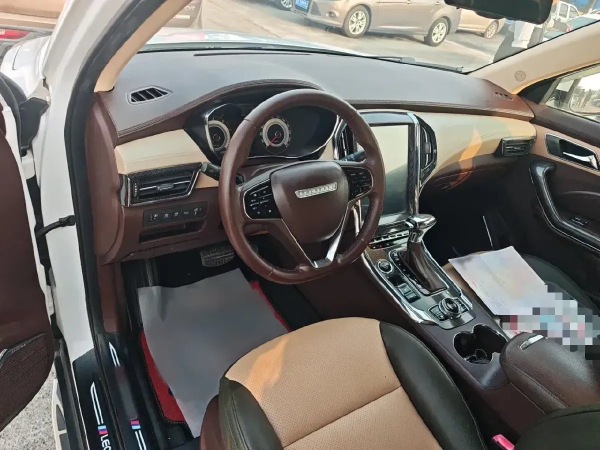 2018 Leopaard CS9 1.5T 150HP L4 CVT,autocango,china used car exporter,china ev exporter,chinese used car exporter,chinese used ev exporter