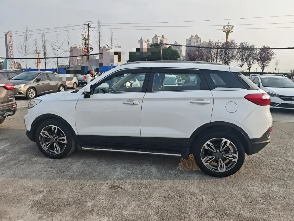 2018 Leopaard CS9 1.5T 150HP L4 CVT,autocango,china used car exporter,china ev exporter,chinese used car exporter,chinese used ev exporter