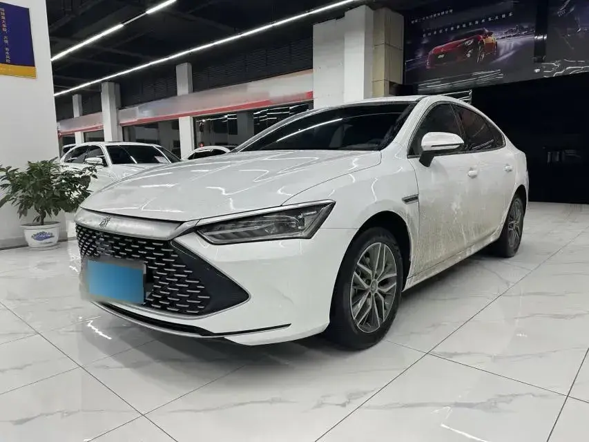 2021 BYD Qin Plus 1.5L 110HP L4 E-CVT PHEV 18.32KWH
