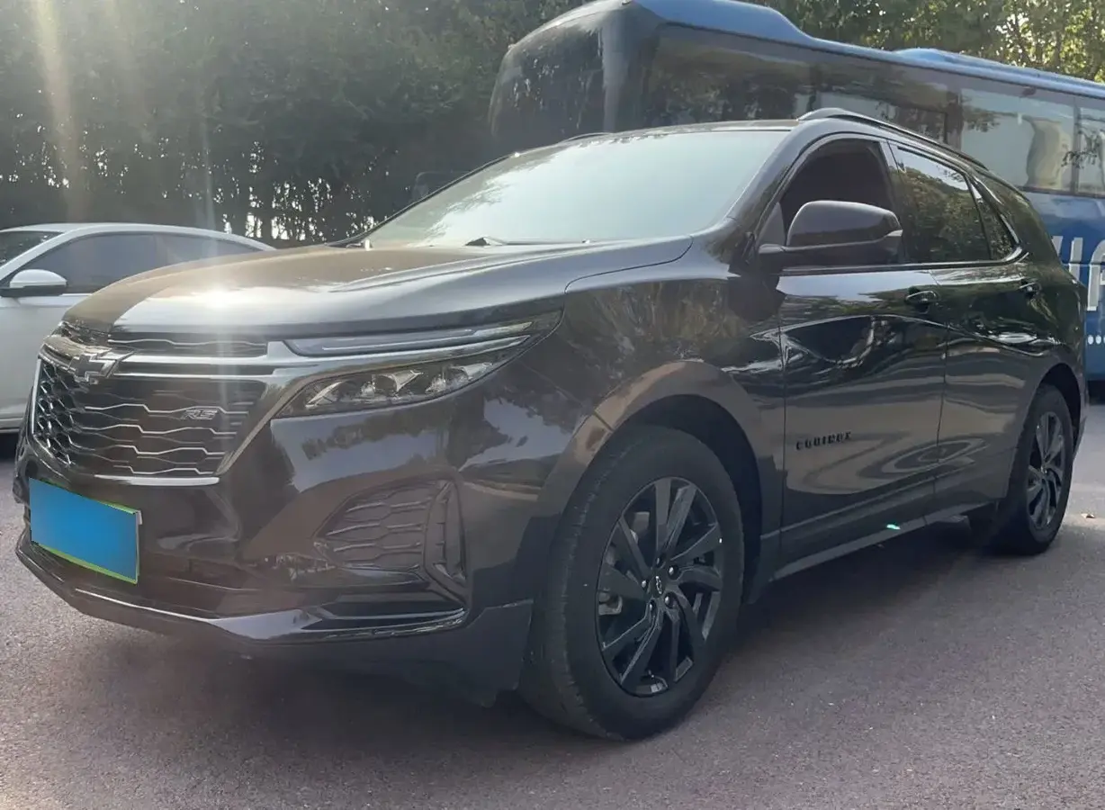 2021 Chevrolet Equinox 2.0T 237HP L4 9AT