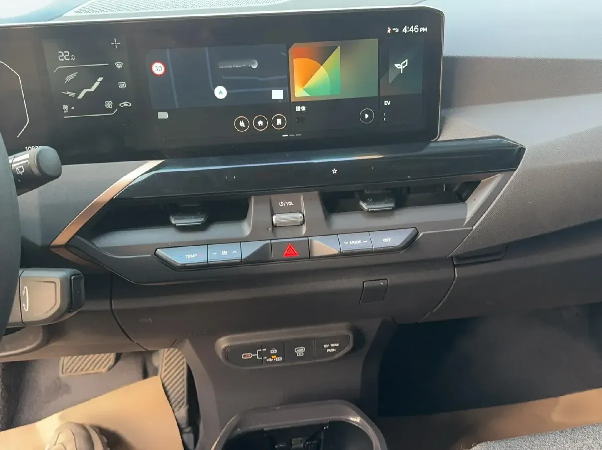 2024 Kia EV5 BEV 64.2KWH,autocango,china used car exporter,china ev exporter,chinese used car exporter,chinese used ev exporter