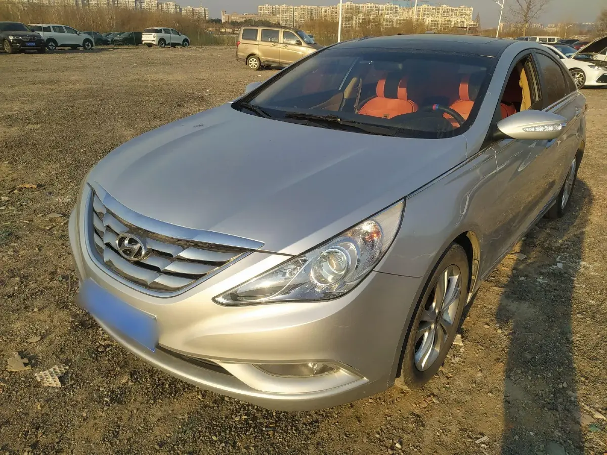2011 Hyundai Sonata 2.0L 165HP L4 6AT