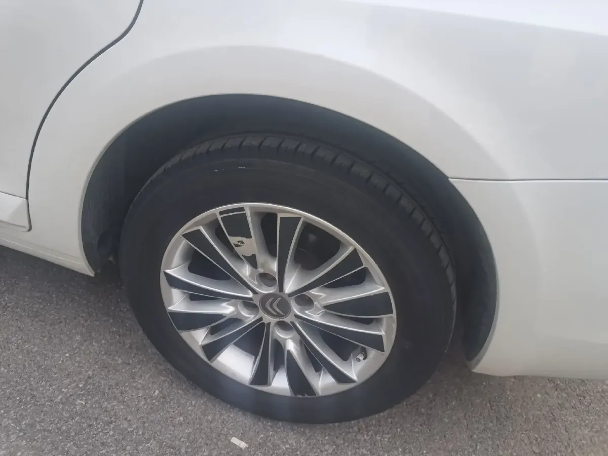 2016 Citroen C-Quatre 1.6L 117HP L4 5MT,autocango,china used car exporter,china ev exporter,chinese used car exporter,chinese used ev exporter