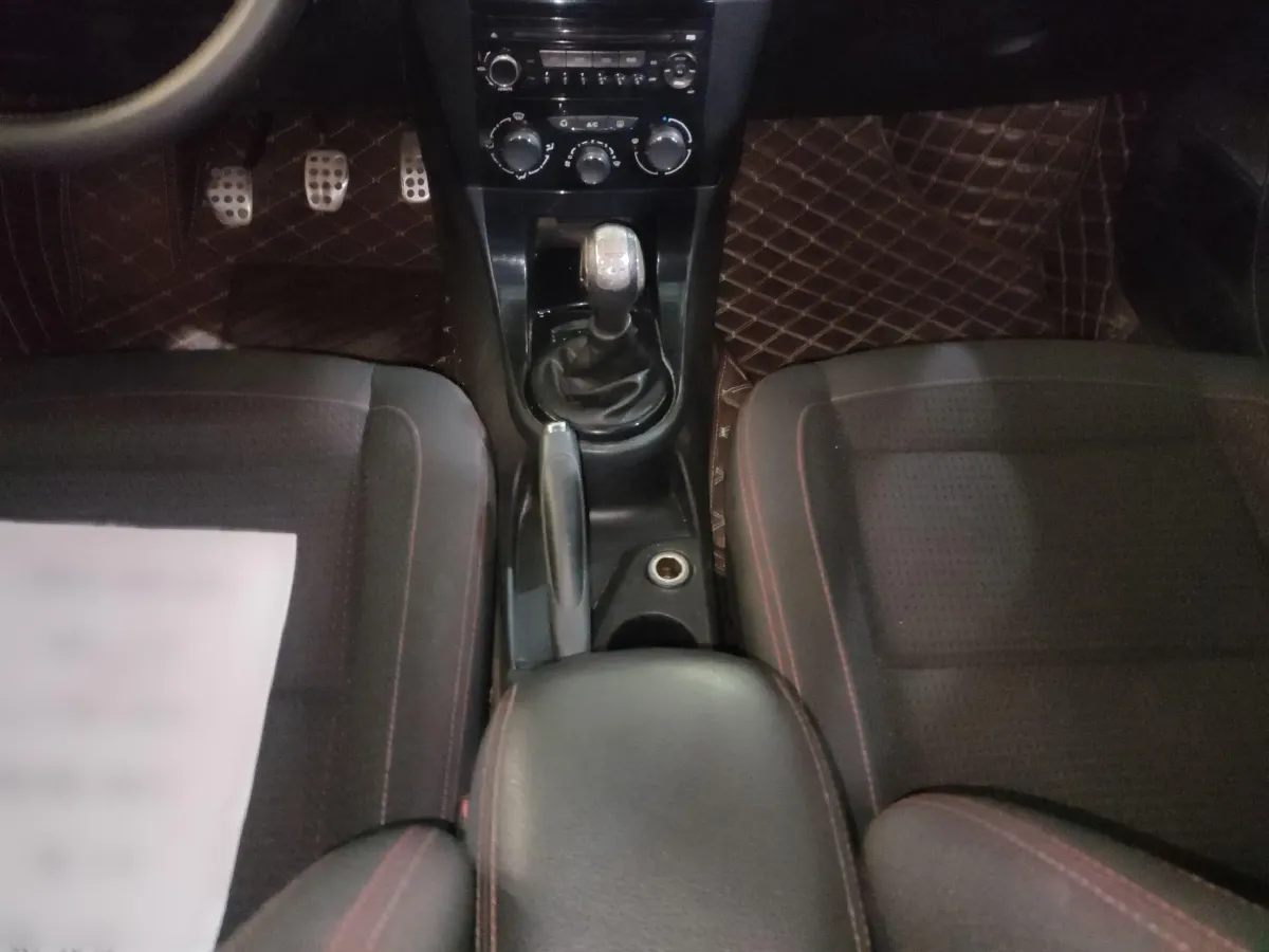 2013 Citroen C-Quatre 1.6L 117HP L4 5MT,autocango,china used car exporter,china ev exporter,chinese used car exporter,chinese used ev exporter