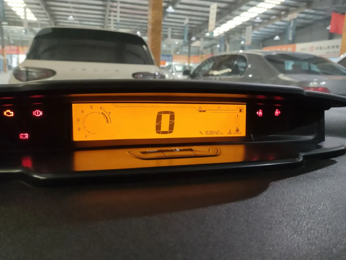 2013 Citroen C-Quatre 1.6L 117HP L4 5MT,autocango,china used car exporter,china ev exporter,chinese used car exporter,chinese used ev exporter