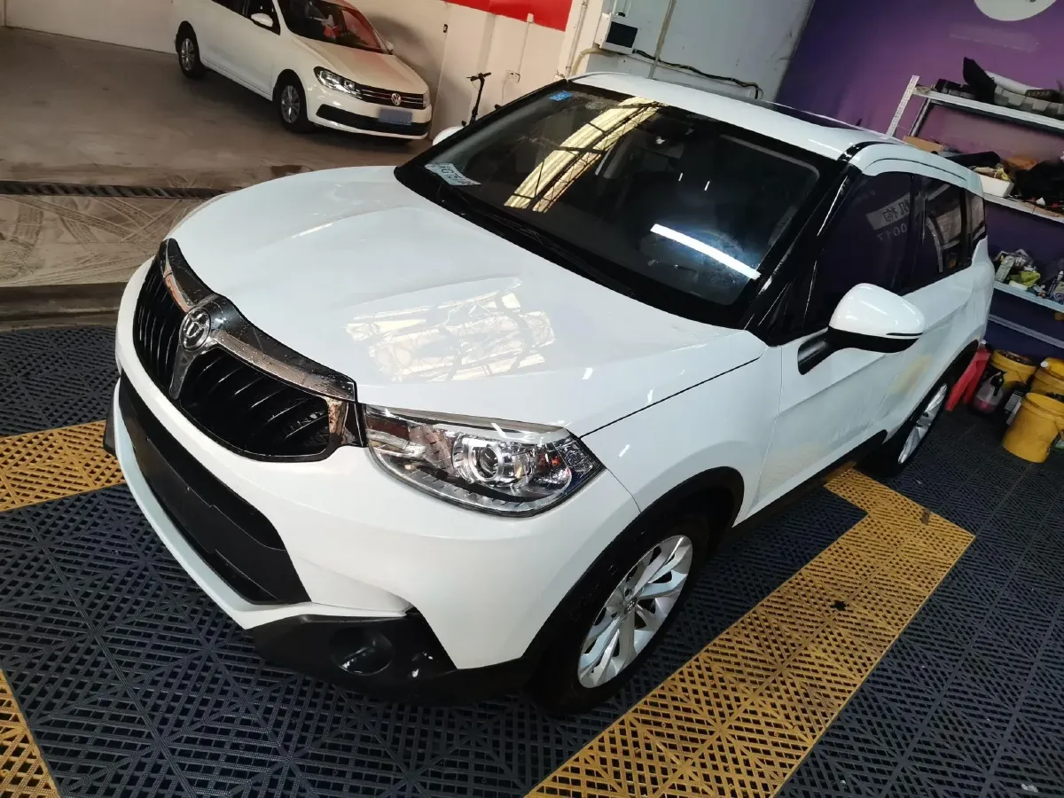 2015 Brilliance Auto V3 1.5L 112HP L4 5MT,autocango,china used car exporter,china ev exporter,chinese used car exporter,chinese used ev exporter