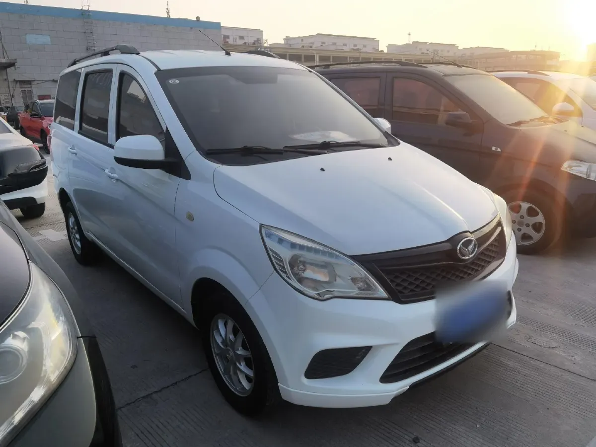2016 BAIC Hyosow H2 1.5L 106HP L4 5MT,autocango,china used car exporter,china ev exporter,chinese used car exporter,chinese used ev exporter