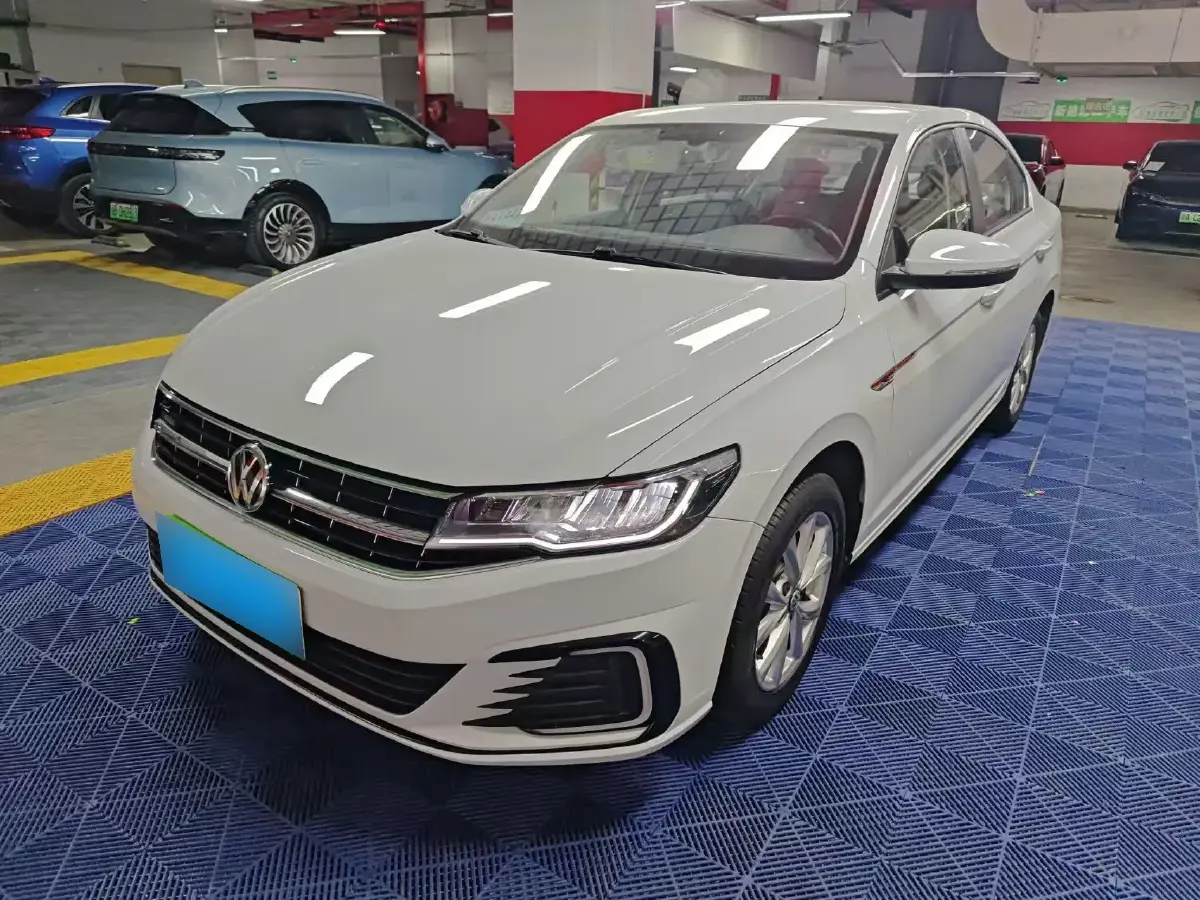 2020 Volkswagen Bora BEV 40KWH