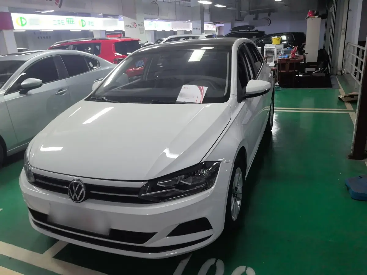 2021 Volkswagen Polo 1.5L 113HP L4 6AT
