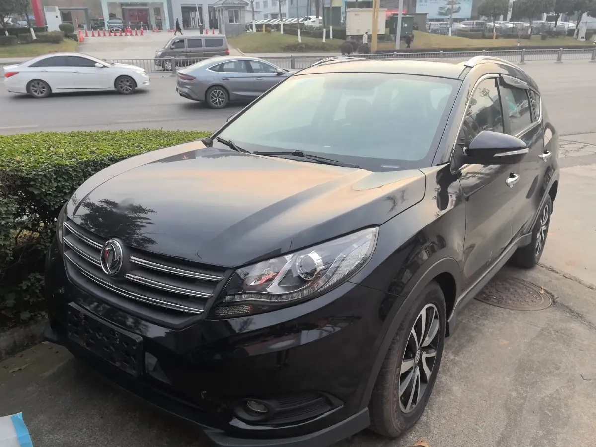 2017 DongFeng Fengon Fengon 580 1.5T 150HP L4 CVT,autocango,china used car exporter,china ev exporter,chinese used car exporter,chinese used ev exporter