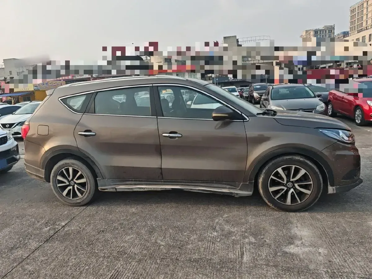 2017 DongFeng Fengon Fengon 580 1.5T 150HP L4 CVT,autocango,china used car exporter,china ev exporter,chinese used car exporter,chinese used ev exporter