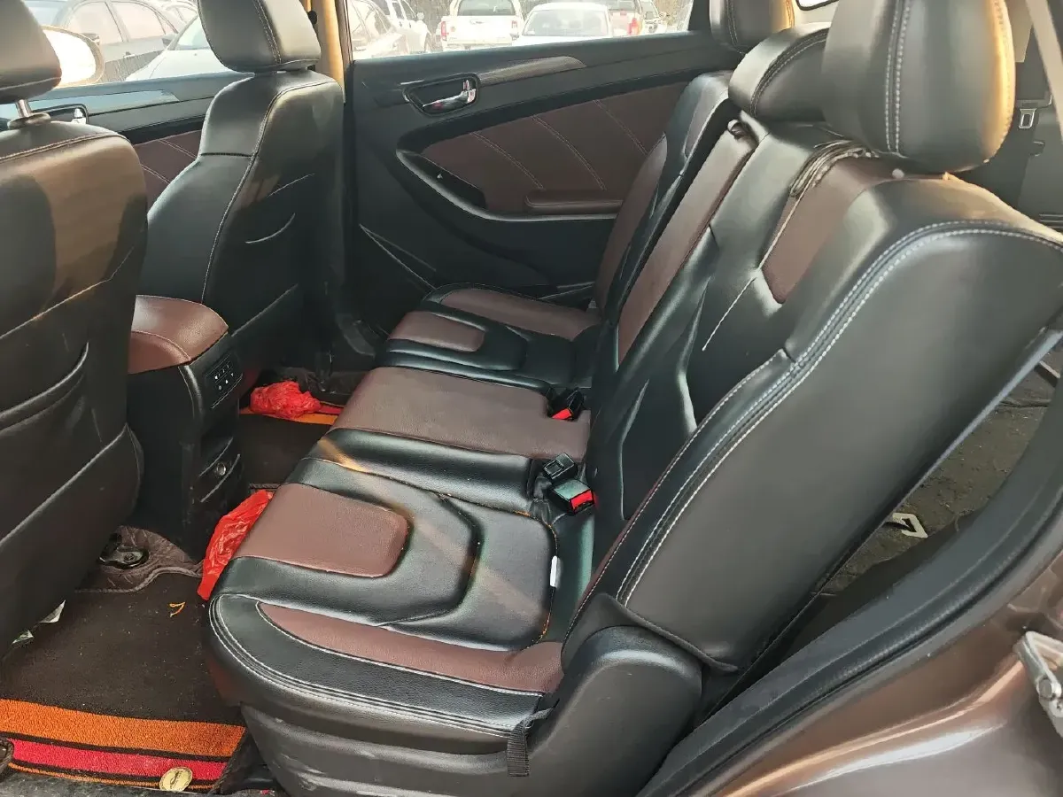 2017 DongFeng Fengon Fengon 580 1.5T 150HP L4 CVT,autocango,china used car exporter,china ev exporter,chinese used car exporter,chinese used ev exporter