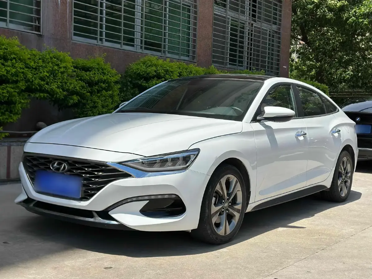 2019 Hyundai La Festa 1.6T 204HP L4 7DCT