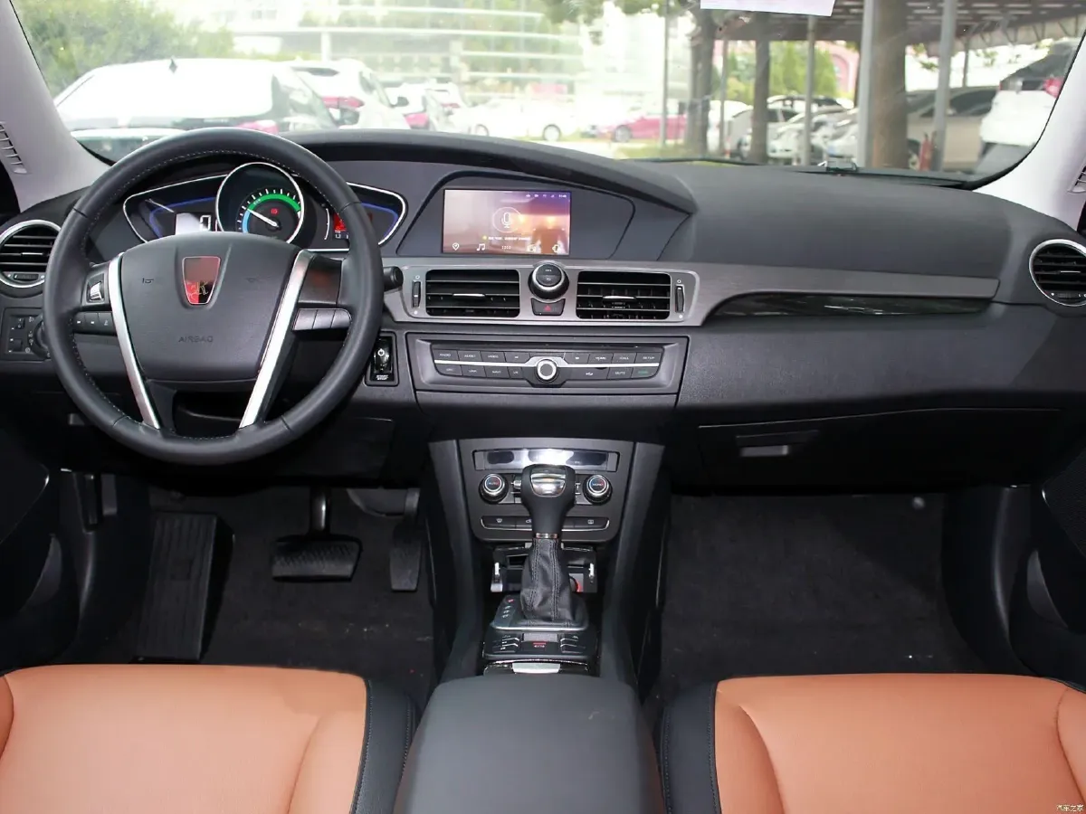 2016 Roewe e550 1.5L 109HP L4 2AT PHEV 12KWH,autocango,china used car exporter,china ev exporter,chinese used car exporter,chinese used ev exporter