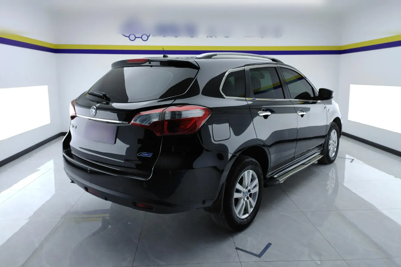 2016 Venucia T70 2.0L 144HP L4 CVT,autocango,china used car exporter,china ev exporter,chinese used car exporter,chinese used ev exporter