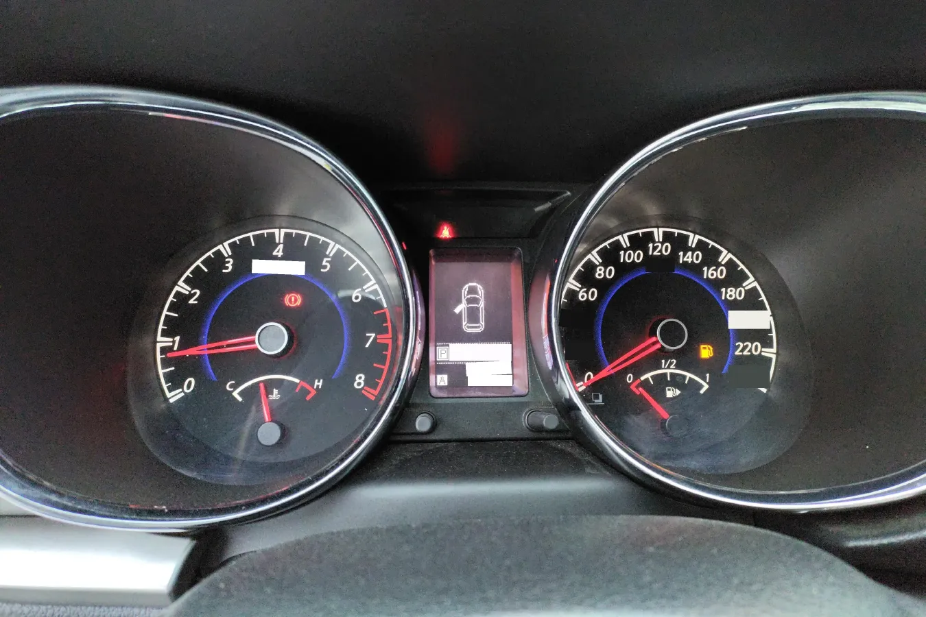 2016 Venucia T70 2.0L 144HP L4 CVT,autocango,china used car exporter,china ev exporter,chinese used car exporter,chinese used ev exporter