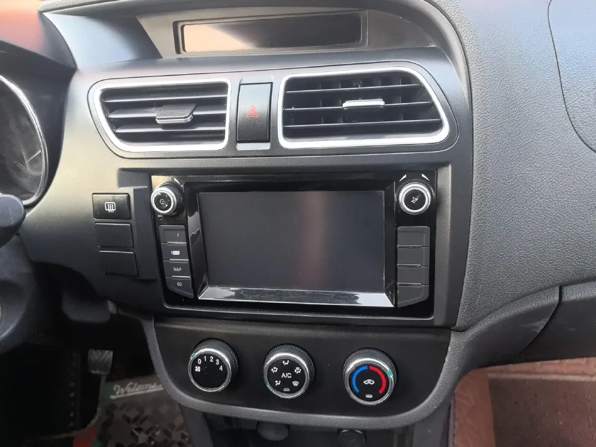 2016 BAIC Hyosow S2 1.5L 106HP L4 5MT,autocango,china used car exporter,china ev exporter,chinese used car exporter,chinese used ev exporter