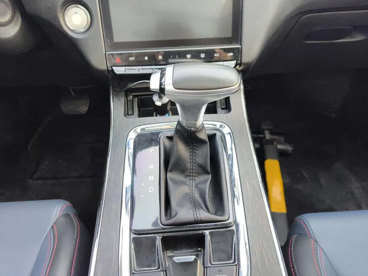 2021 SWM G05 1.5T 156HP L4 6AT,autocango,china used car exporter,china ev exporter,chinese used car exporter,chinese used ev exporter