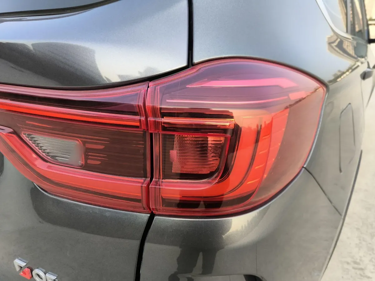 2021 SWM G05 1.5T 156HP L4 6AT,autocango,china used car exporter,china ev exporter,chinese used car exporter,chinese used ev exporter