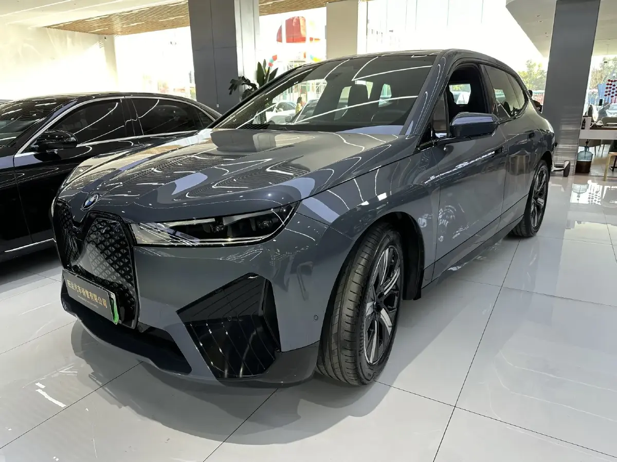 2022 BMW iX BEV 76.6KWH
