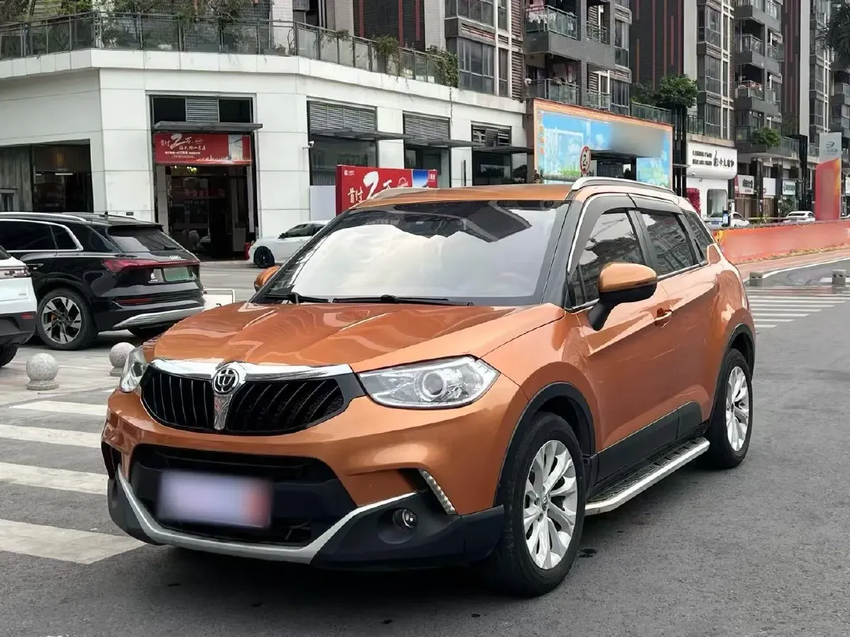 2017 Brilliance Auto V3 1.5L 112HP L4 5MT,autocango,china used car exporter,china ev exporter,chinese used car exporter,chinese used ev exporter